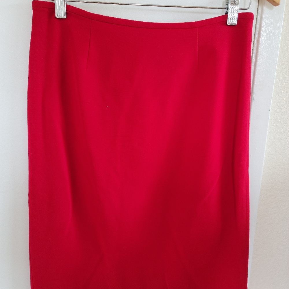 Clothing - Picture 3 of 3